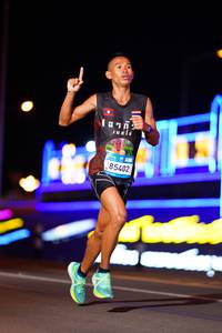 BIB: 093, 85402
                            <button type="button" onclick="openModal(22830180)" class="btn btn-primary btn-sm float-right btn-popup" data-toggle="modal" data-target=".modal-high-quality">
                        <i class="fas fa-shopping-cart"></i> Add to Cart
                    </button>
                                            <button type="button" onclick="isThisMe(22830180, true)" class="btn btn-success btn-sm float-right btn-popup btn-isme hidden" data-toggle="tooltip" data-placement="bottom" title="นี่คือรูปของคุณใช่ไหม คลิกที่นี่เพื่อเอาเข้าอัลบั้ม">
                        <i class="fas fa-plus"></i> Add to album
                    </button>
                    <button type="button" onclick="isThisMe(22830180, false)" class="btn btn-warning btn-sm float-right btn-popup btn-isnotme hidden">
                        <i class="fas fa-ban"></i> Remove from album
                    </button>